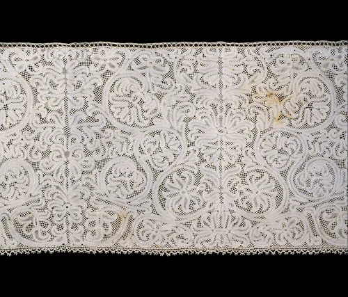 Flounce by Italy, Milan, textile, 1701-1750