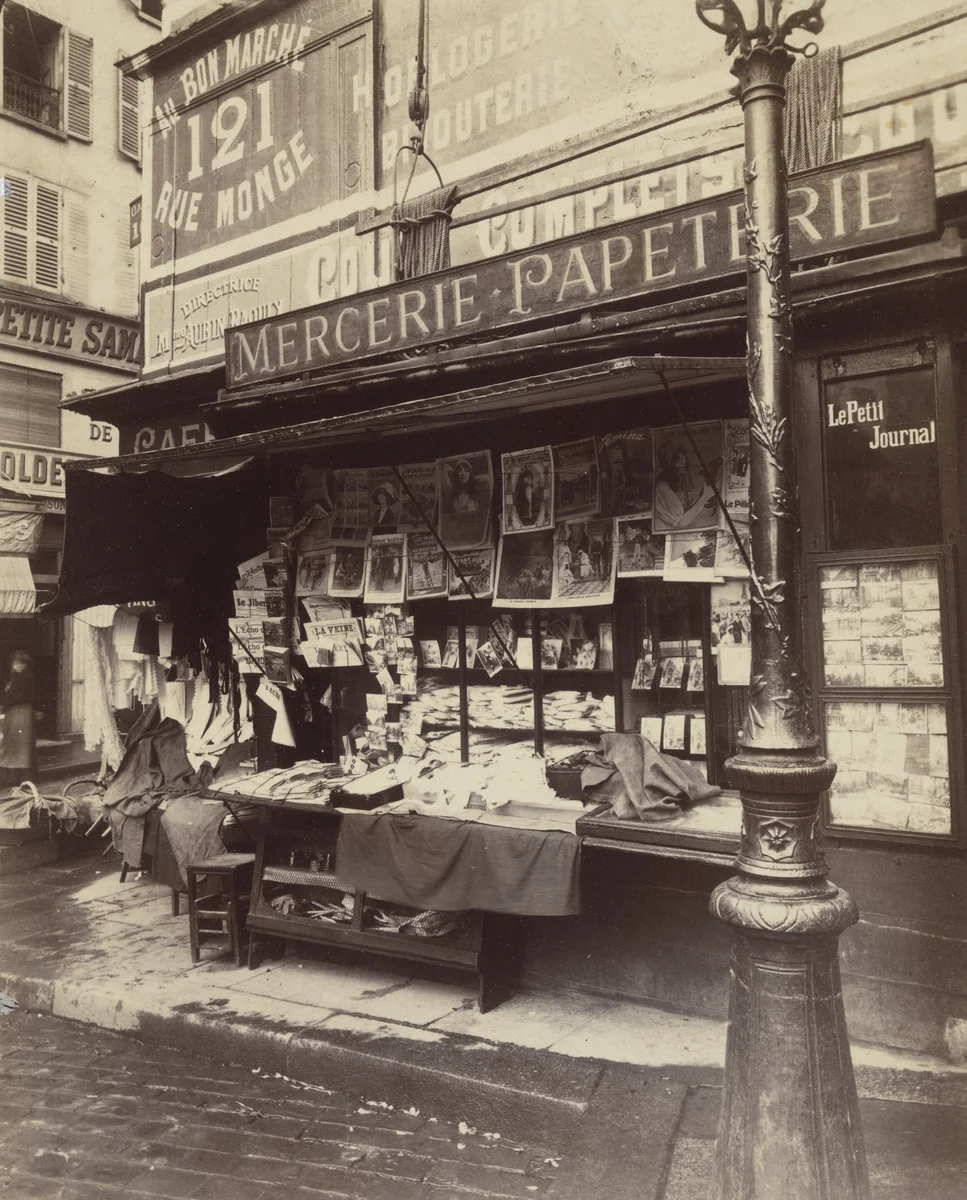 Journaux. Coin rue Mouffetard by Eugène Atget, photograph, 1912