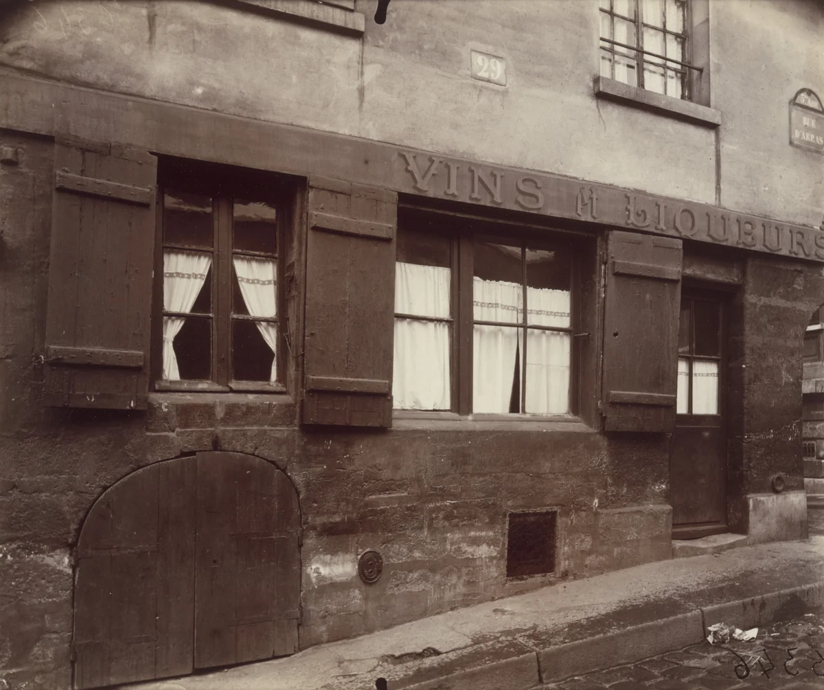 Vieille Boutique, 29 rue d'Arras by Eugène Atget, photograph, 1922