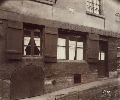 Vieille Boutique, 29 rue d'Arras by Eugène Atget, photograph, 1922