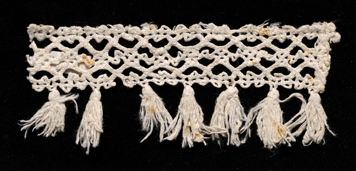 Bobbin Lace Insertion with Fringe by Unknown, textile, 1540-1560