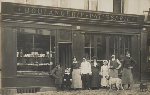 Boulangerie - pâtisserie, France by Unidentified Photographer, photograph, 1915