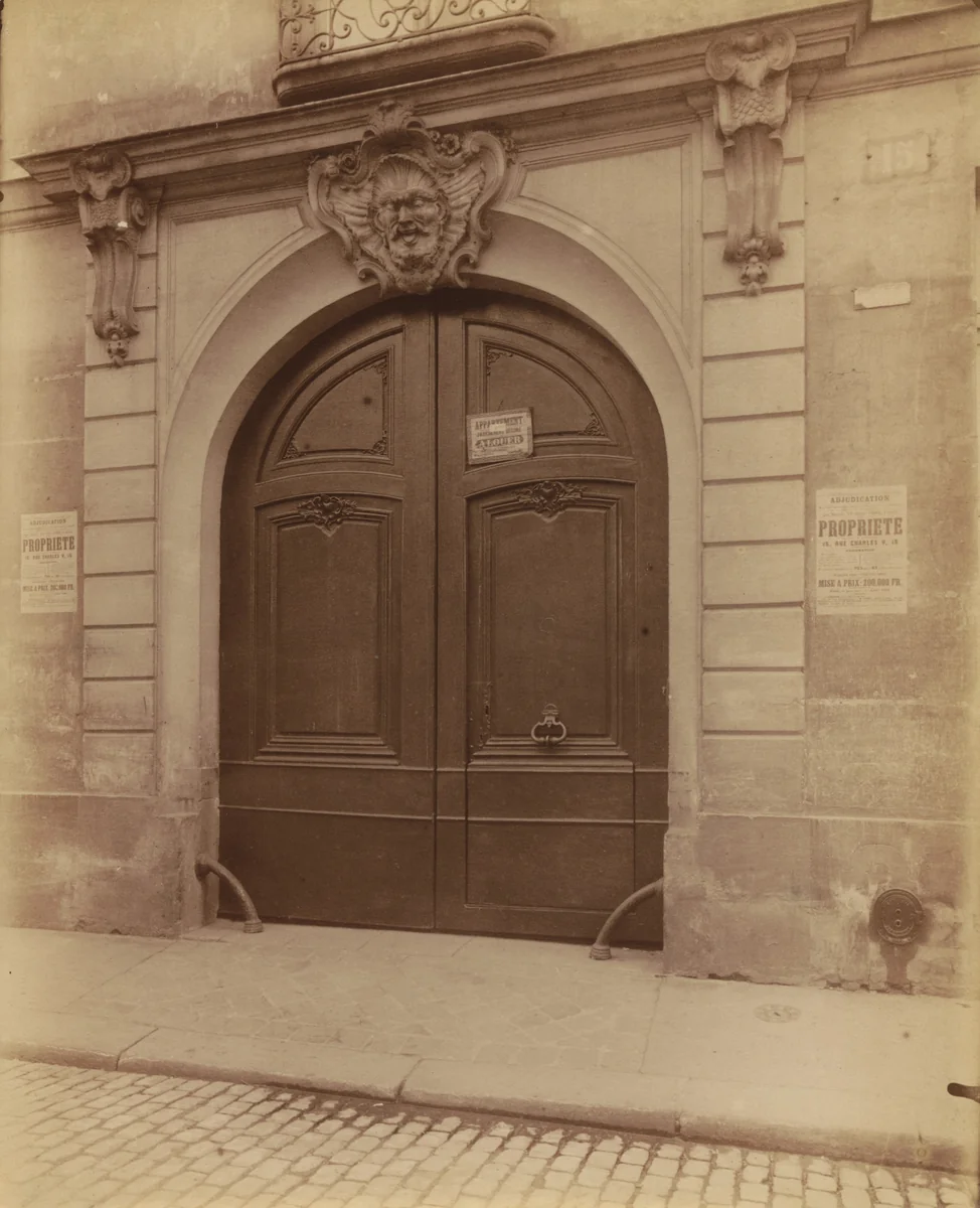 15 Rue Charles V by Eugène Atget, photograph, 1900
