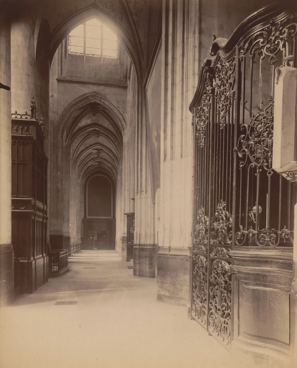 Saint-Gervais-et-Protais by Eugène Atget, photograph, 1904
