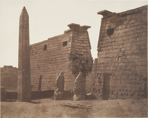 Louksor (Thèbes), Construction Antérieure - Pylône Colosses et Obélisque by Félix Teynard, photograph, 1851-1852