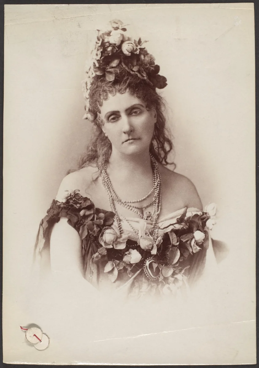 [Countess de Castiglione, from Série des Roses] by Pierre-Louis Pierson, photograph, 1895