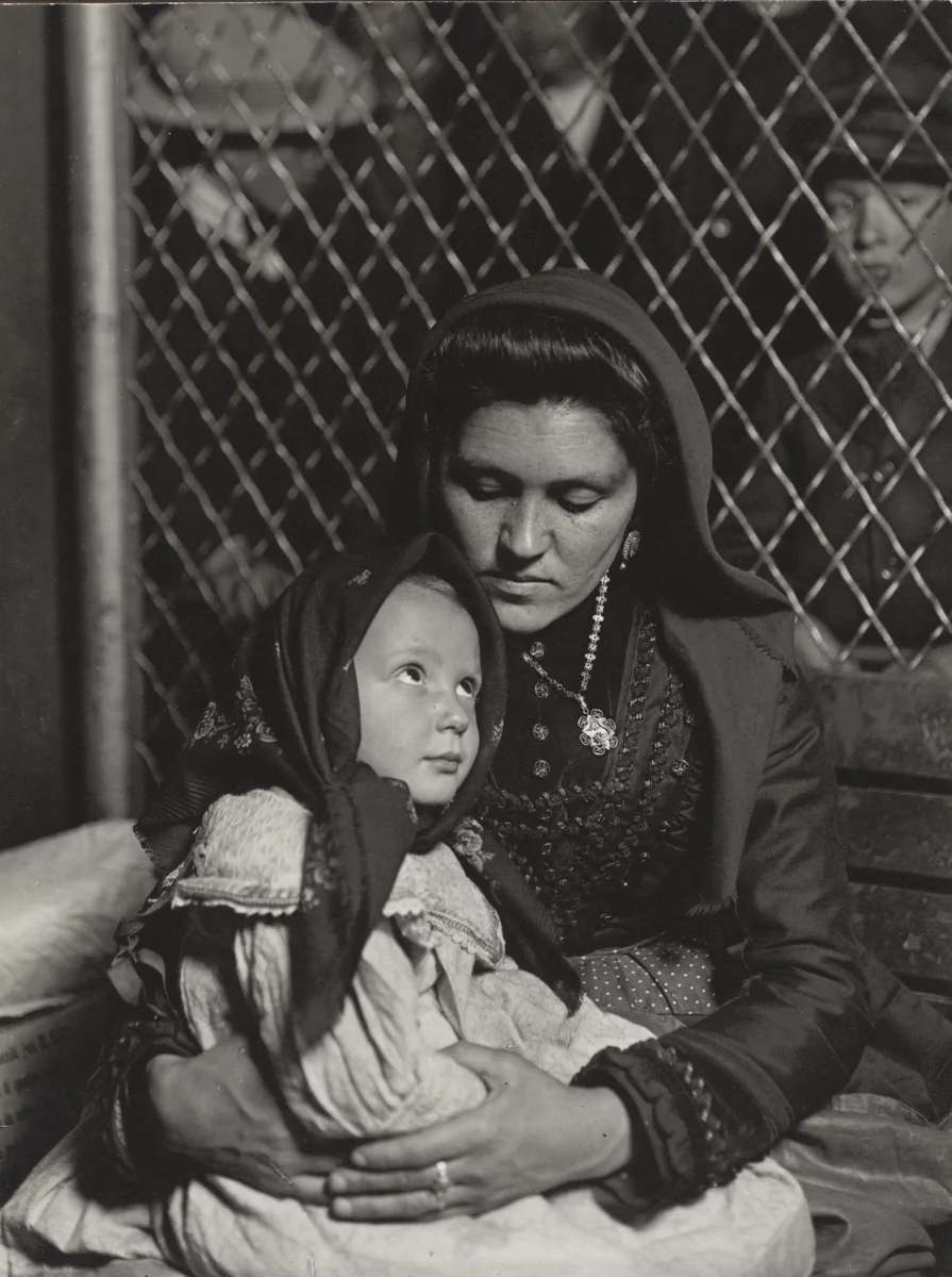Peace, Ellis Island, New York by Lewis Wickes Hine, photograph, 1905