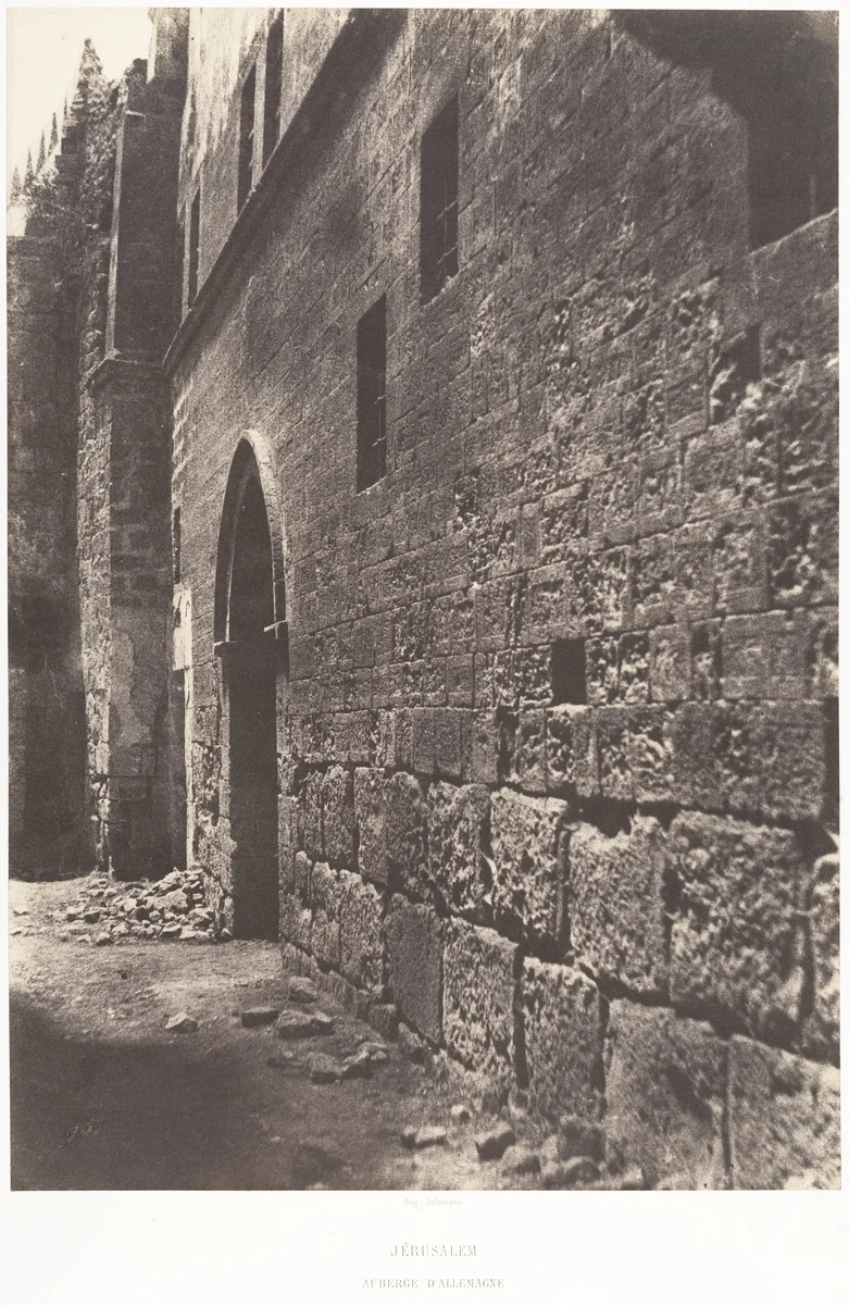 Jérusalem, Auberge d'Allemagne by Auguste Salzmann, photograph, 1854-1859