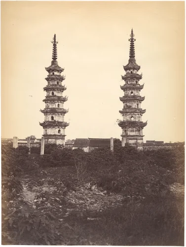 Twin Pagodas at Foochow by John Thomson, photograph, 1869