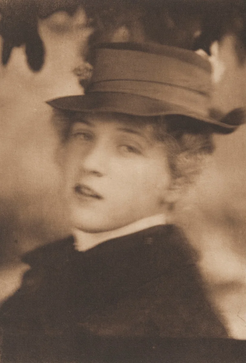 Miss S.R. by Alfred Stieglitz, photograph, 1904