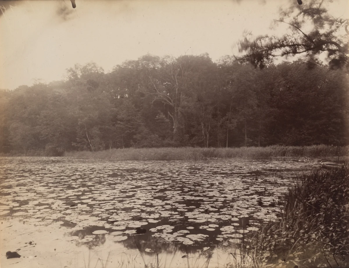 Saint-Cucufa by Eugène Atget, photograph, 1925
