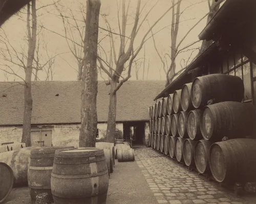 Entrepôt de Bercy by Eugène Atget, photograph, 1913
