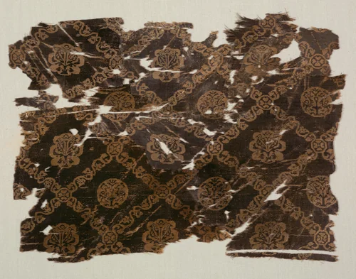Silk with lattice of animals in medallions by Unknown, textile, 600-899