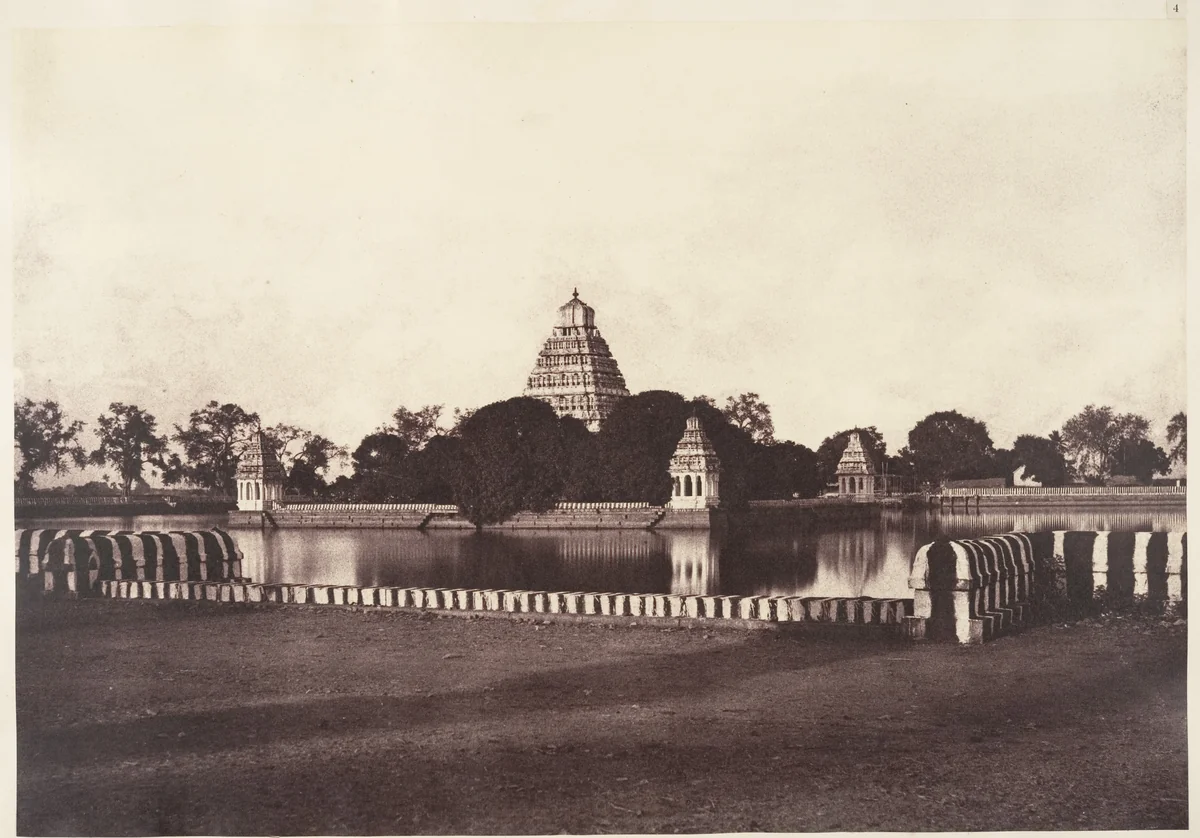 The Teppa-kulam by Linnaeus Tripe, photograph, 1858