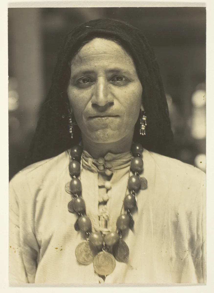 Syrian-Arab, Ellis Island by Lewis Wickes Hine, photograph, 1926