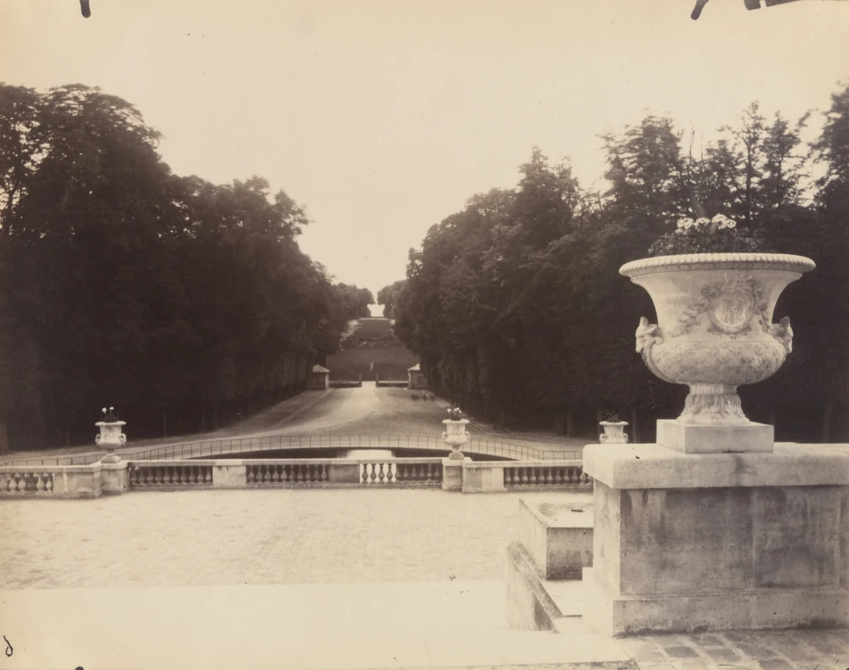 Saint-Cloud by Eugène Atget, photograph, 1904