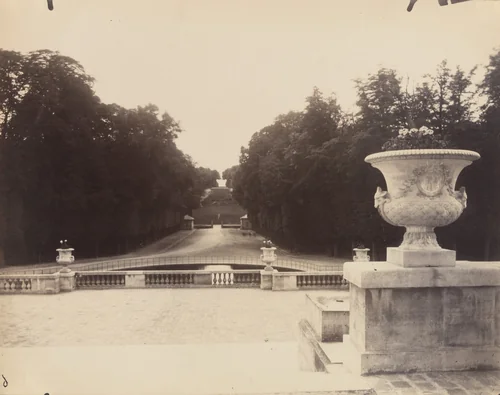 Saint-Cloud by Eugène Atget, photograph, 1904