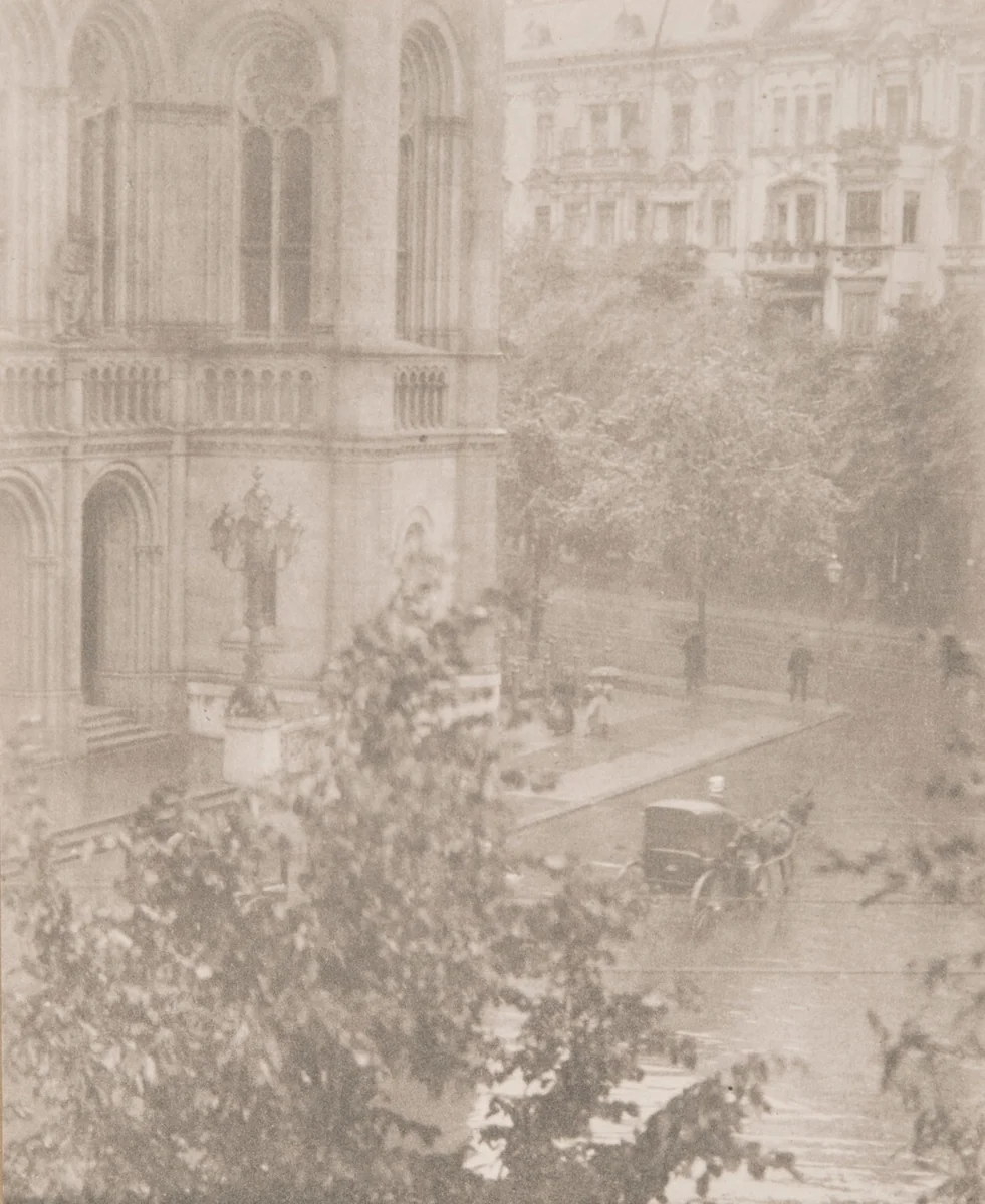 Snapshot—From My Window, Berlin by Alfred Stieglitz, photograph, 1904