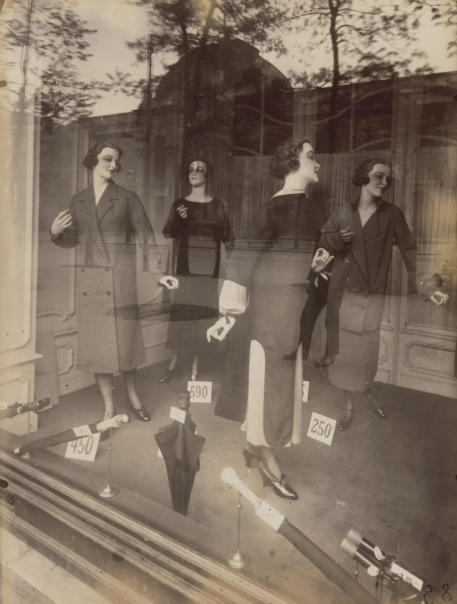 Magasin, Avenue des Gobelins by Eugène Atget, photograph, 1925