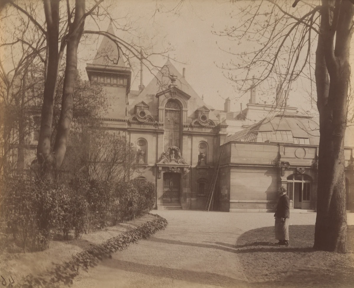 Petit Luxembourg. Oratoire Marie de Médicis by Eugène Atget, photograph, 1903