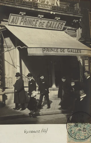 Restaurant Au Prince de Galles, Plaque Guilleminot, Biarritz by Unidentified Photographer, photograph, 1912