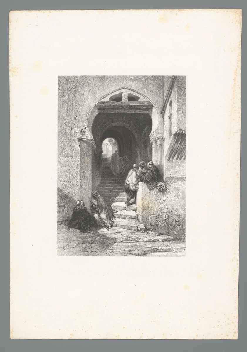 Overdekte straat met mensen in Algiers by Adolphe Mouilleron, print, 1851-1865