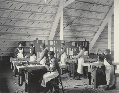 Manual Training at the Whittier by Frances Benjamin Johnston, photograph, 1899