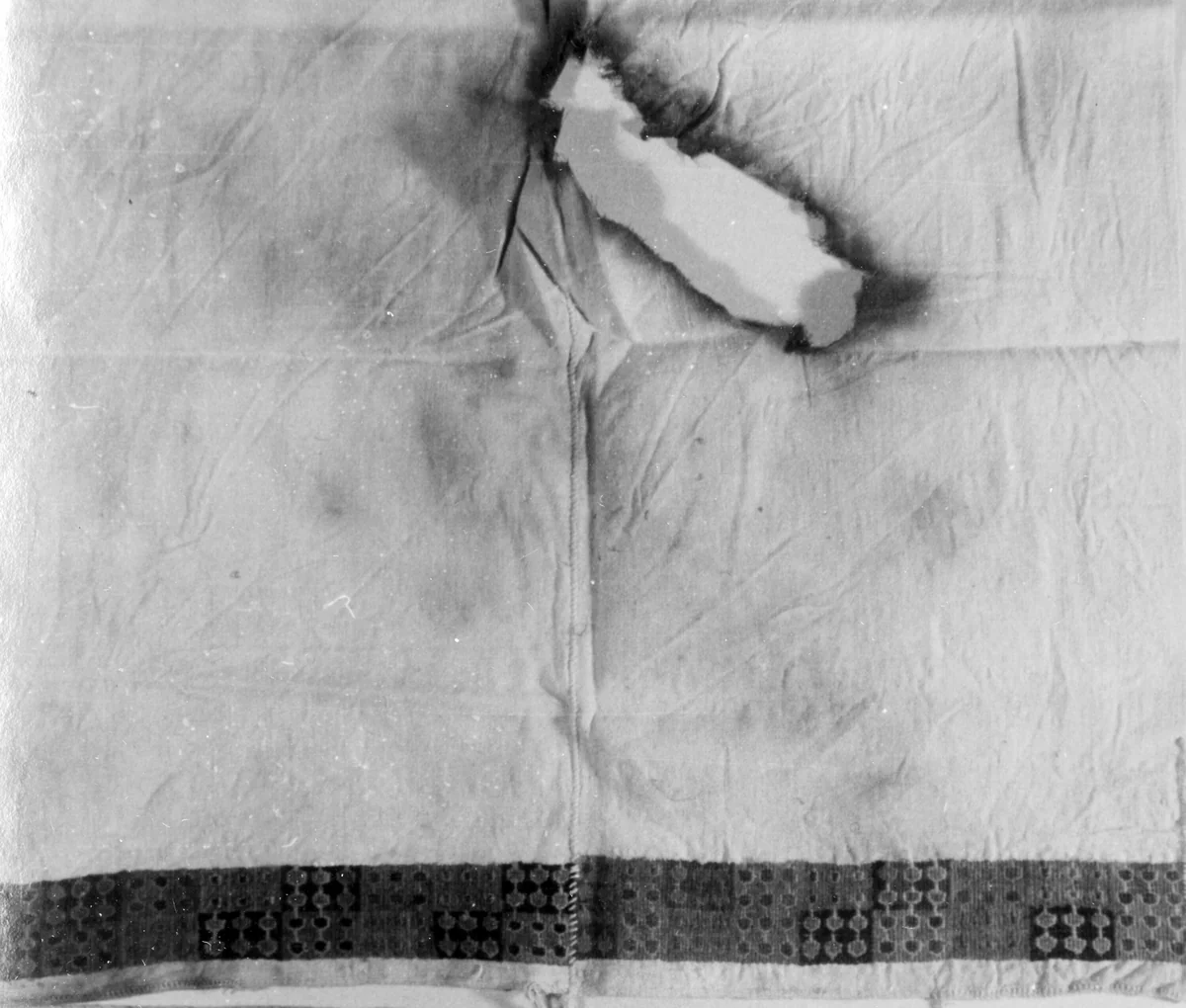 Carrying Cloth by Central Coast, textile, 1000-1476