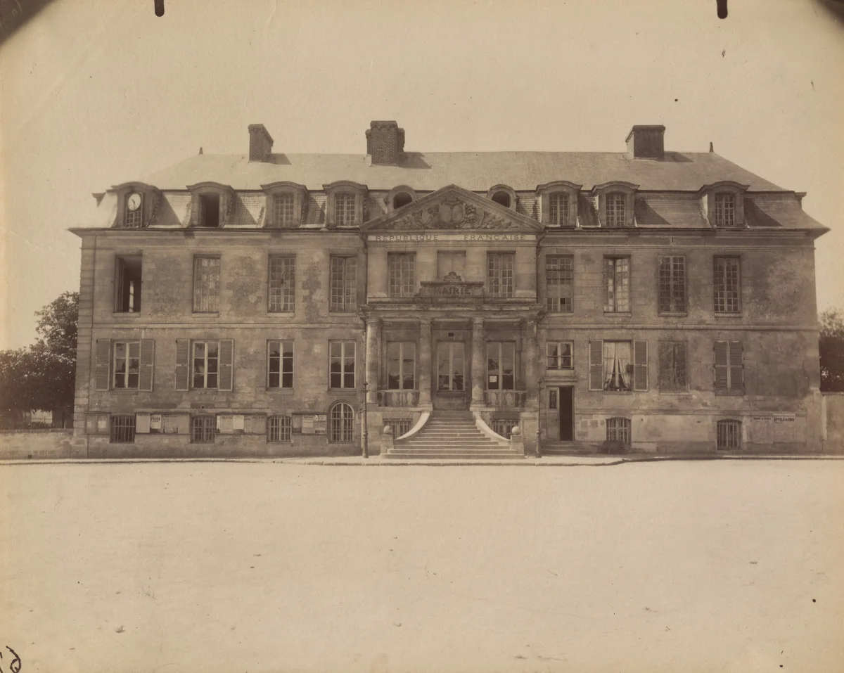 Viarmes, château by Eugène Atget, photograph, 1910
