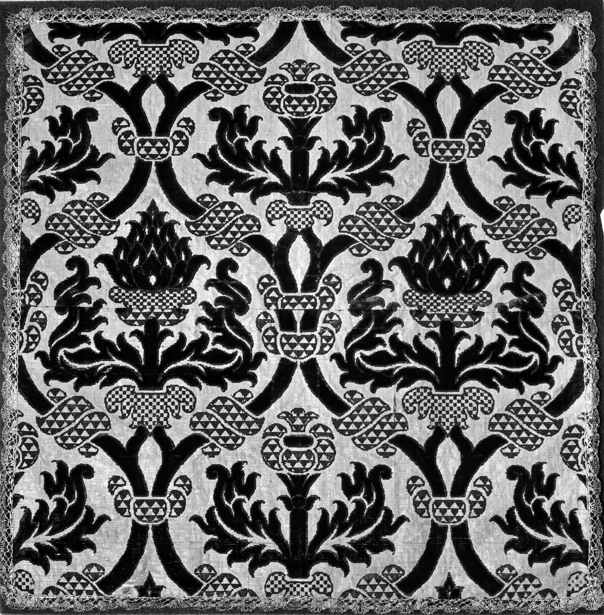 Cover by Italy, textile, 1501-1600