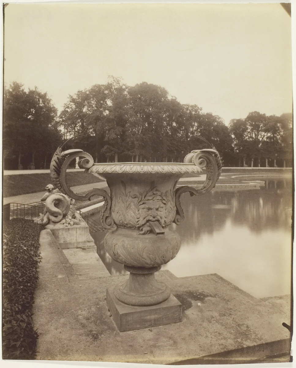 Versailles, Vase, Bassin de Neptune by Jean-Eugène-Auguste Atget, photograph, 1901