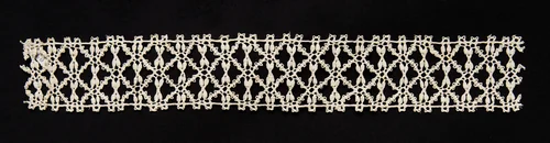 Bobbin Lace (Needlepoint Design) Insertion by Unknown, textile, 1550-1599
