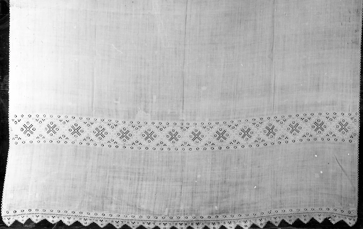 Cover by Italy, textile, 1801-1900