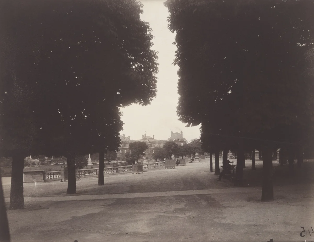 Luxembourg by Eugène Atget, photograph, 1923