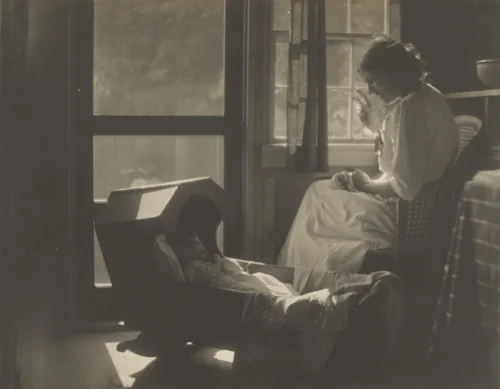Mrs. Beatrice Baxter Ruyl and Infant by Gertrude Käsebier, photograph, 1905