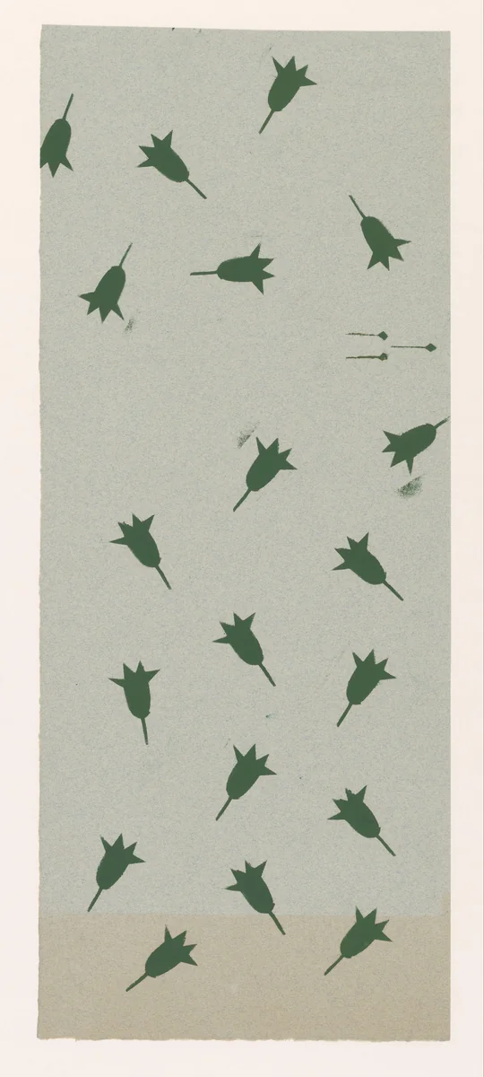 Gesjabloneerd papier met strooipatroon van bloemmotief in groen op lichtgroen papier by anonymous, other, 1900-1969