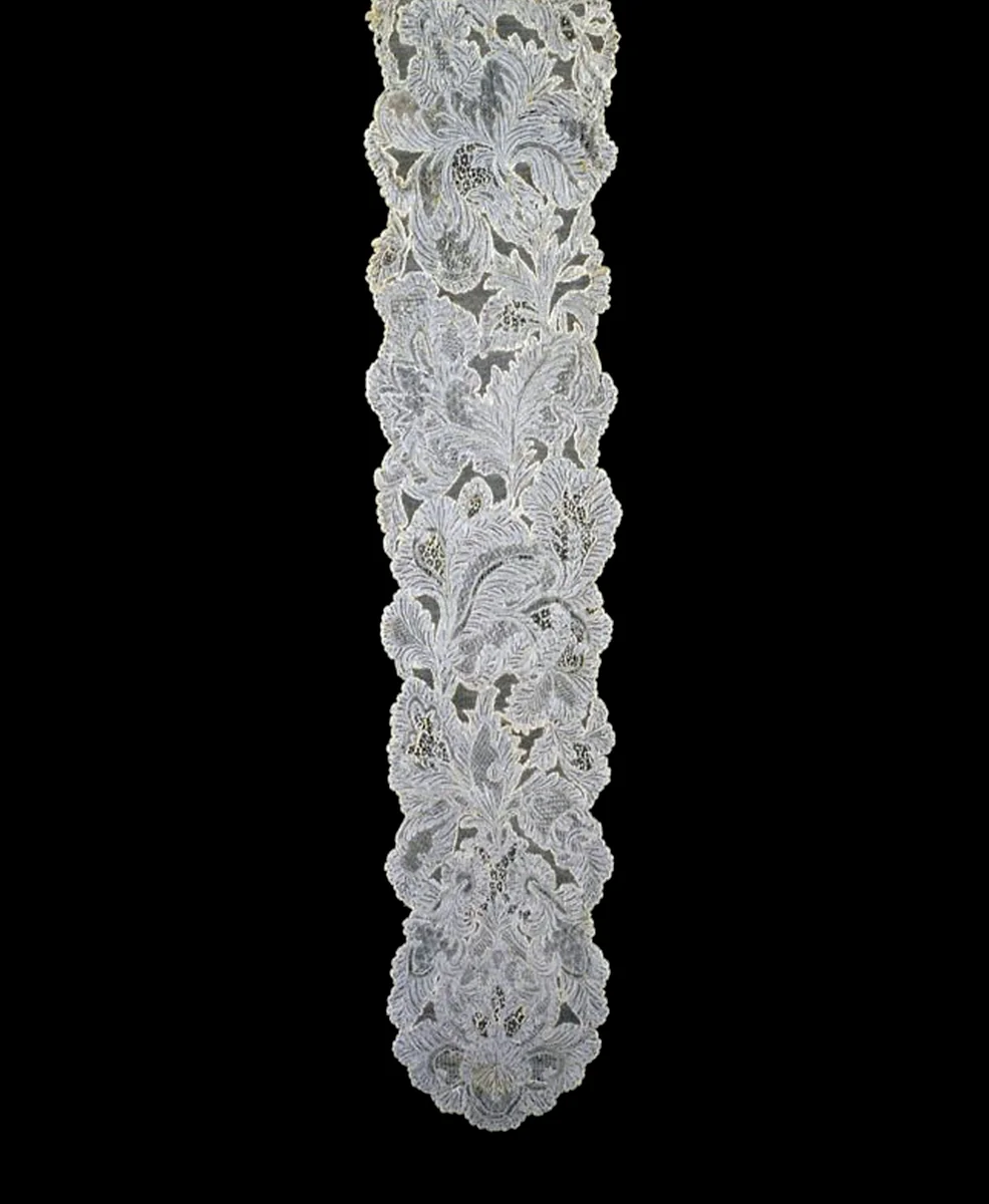 Pair of Lappets (Joined) by Belgium, Flanders, Brussels, other, 1730-1739