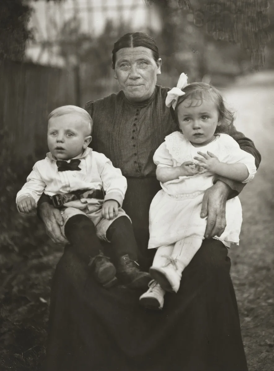 Grandmother and Grandchildren by August Sander, photograph, 1920