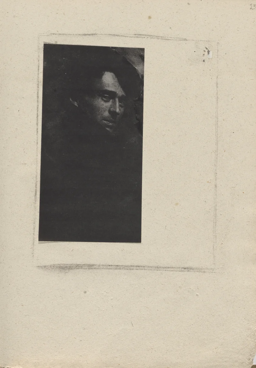 Portrait of Edward Steichen by Gertrude Käsebier, photograph, 1903