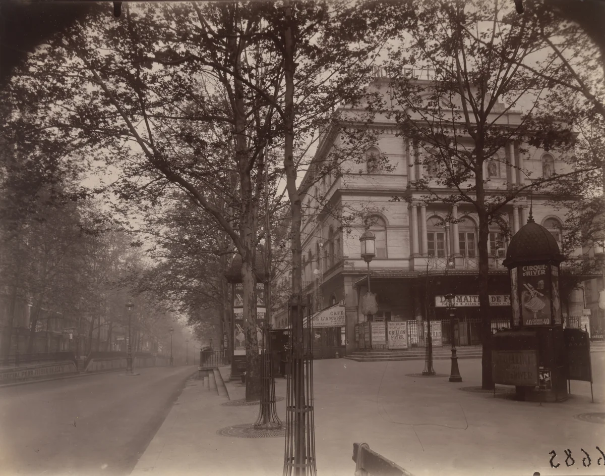 Ambigu. Boulevard Saint-Martin by Eugène Atget, photograph, 1926
