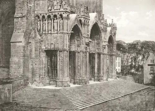 Cathédrale de Chartres - Portique du Midi XIIe Siècle by Charles Nègre, photograph, 1849-1859