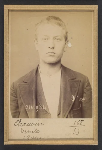 Chauvin. Émile. 18 ans, né à Paris IVe. Employé. Anarchiste. 1/3/94. by Alphonse Bertillon, photograph, 1894