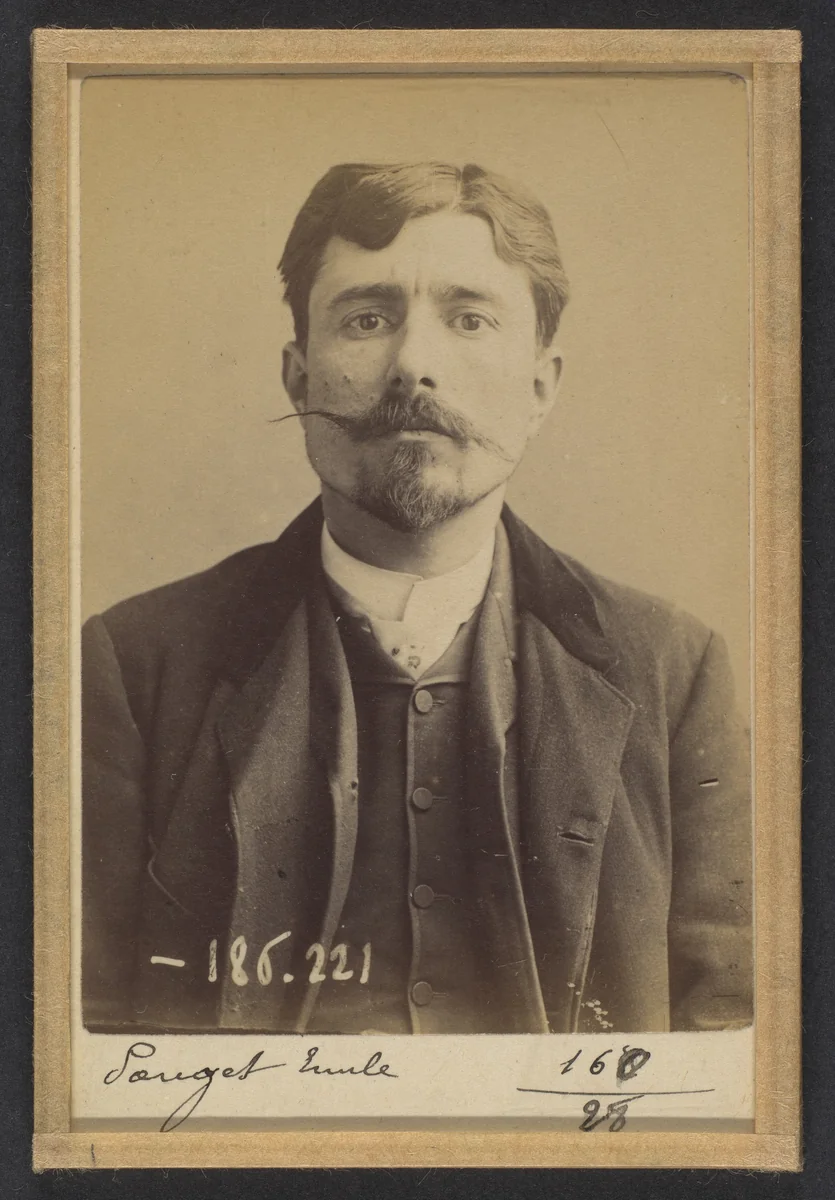 Pouget. Émile, Jean, Joseph. 31 ans, né le 12/10/60 à Rodez (Aveyron). Publiciste. Anarchiste. 26/4/92. by Alphonse Bertillon, photograph, 1892