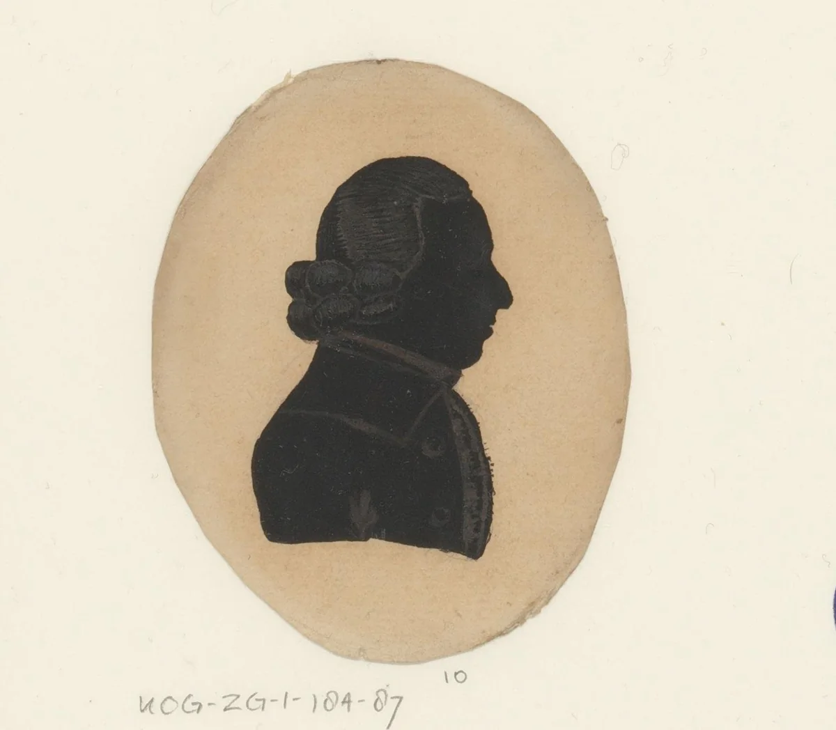 Silhouetportret van een onbekende man met pruik by anonymous, drawing, 1775-1849