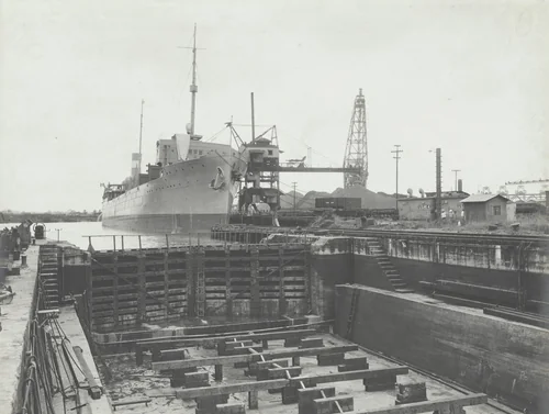 Cristobal Dry Dock. West end of Dry Dock. Showing entrance gate by Unidentified Photographer, photograph, 1915