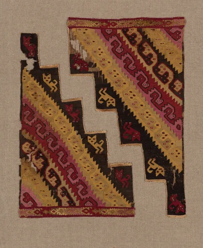 Mantle Corners by Chancay, textile, 1000-1476