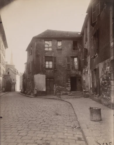 Vanves, vieille rue by Eugène Atget, photograph, 1925