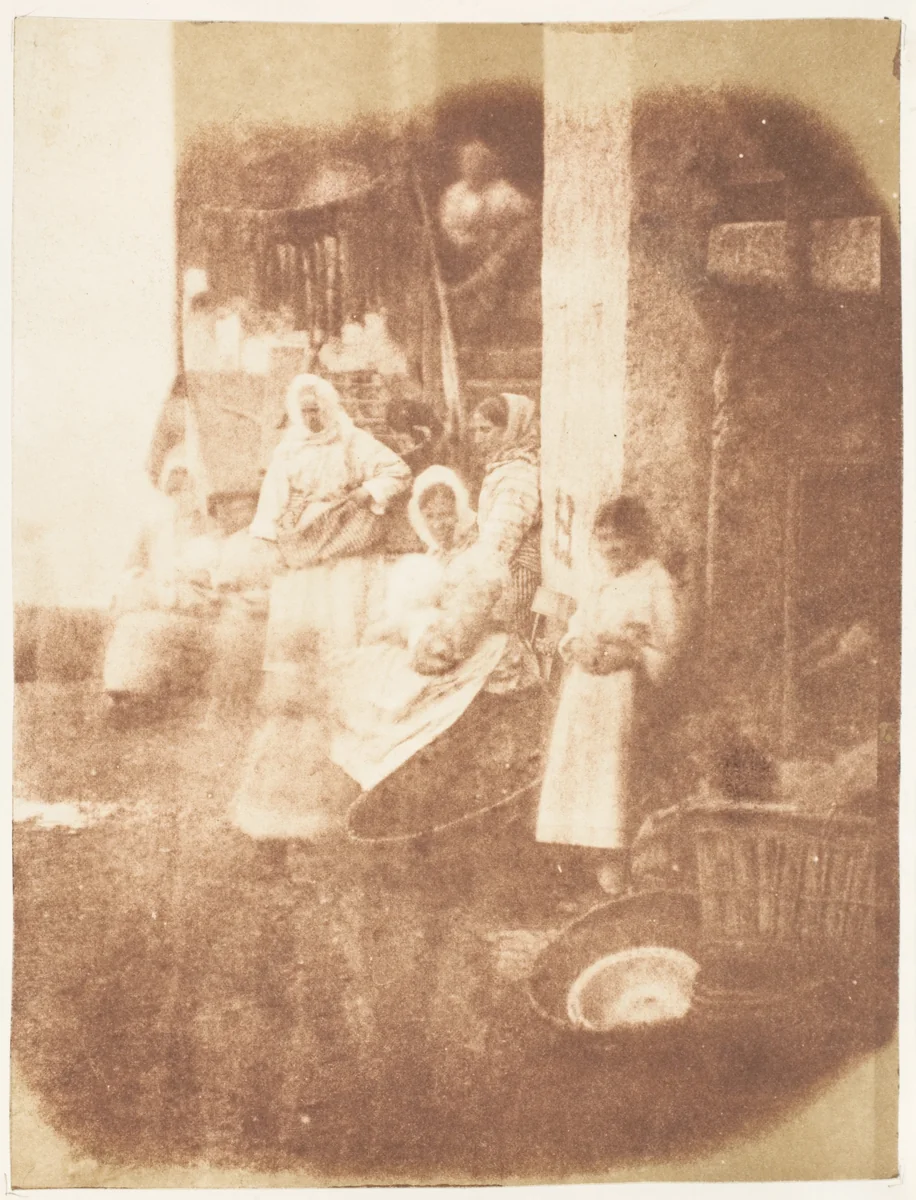 Newhaven Fishwives by Hill and Adamson, photograph, 1843-1847