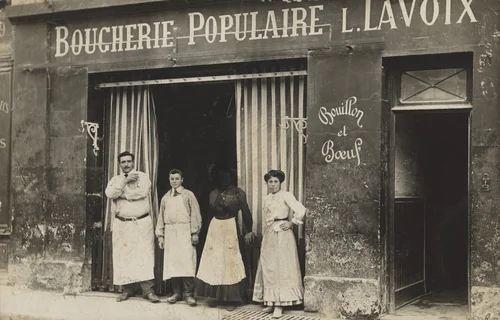 Boucherie populaire, L. Lavoix, Bouillon et bœuf, Saint-Michel by Unidentified Photographer, photograph, 1913