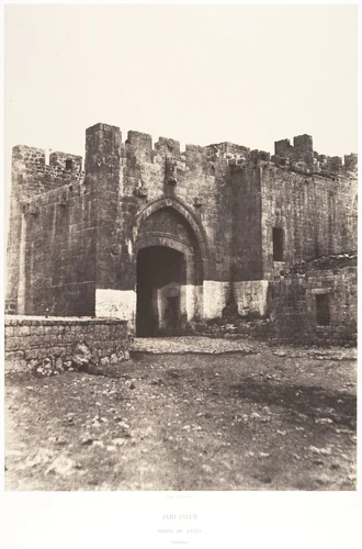 Jérusalem, Porte de Jaffa, Intérieur by Auguste Salzmann, photograph, 1854-1859